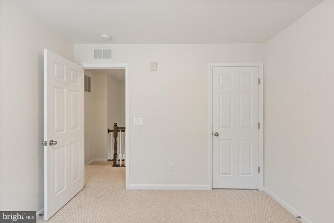 Building Photo - 45 Colemans Mill Dr