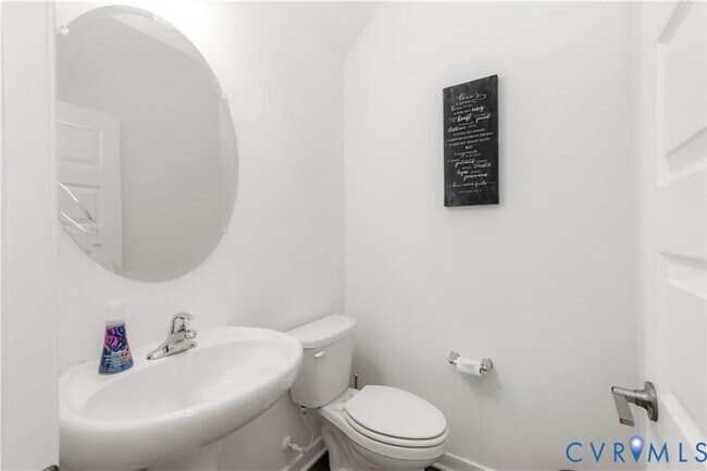 Building Photo - 12221 Dutch Elm Cir