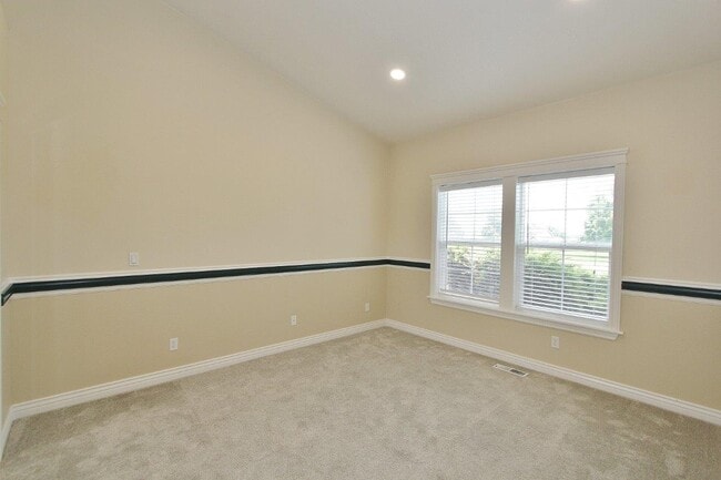 Building Photo - 4109 E Man O War Dr