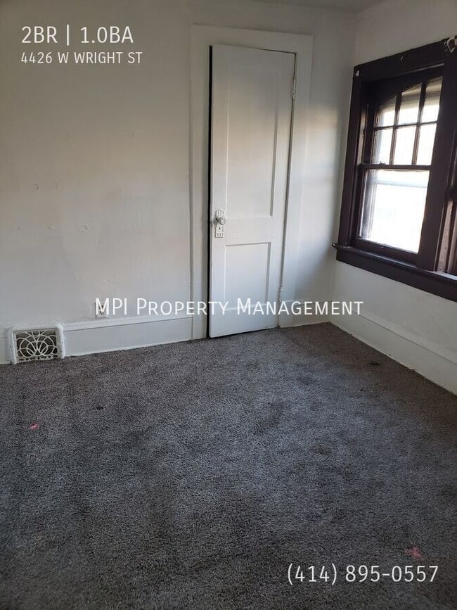 Building Photo - 4426 W WRIGHT St