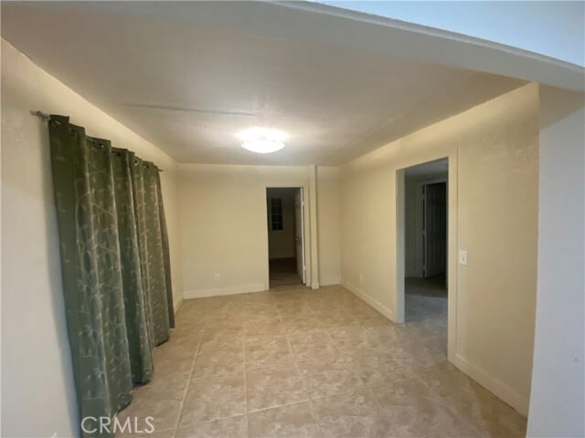 Building Photo - 141 Harding Ave