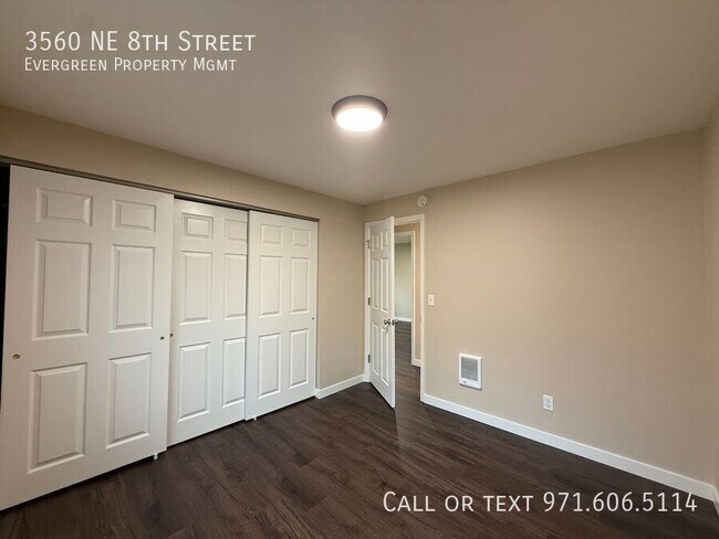 Building Photo - 3560 NE 8th St