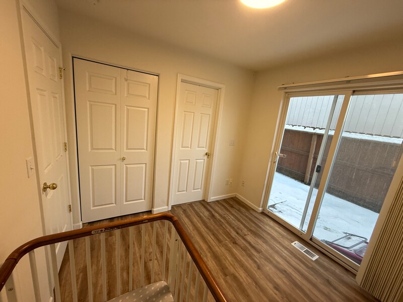 Building Photo - 583 Ocean Point Dr