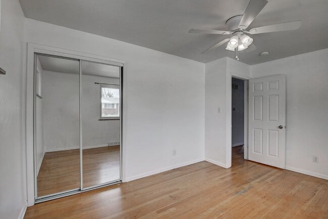 Building Photo - $2,700 - 4 Bed, 2 Bath Home in Arvada with...