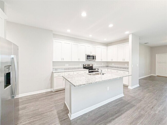 Building Photo - 3430 Cup Dr