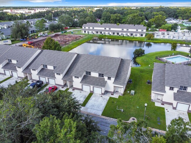 Building Photo - Townhouse For Lease in Saint Cloud