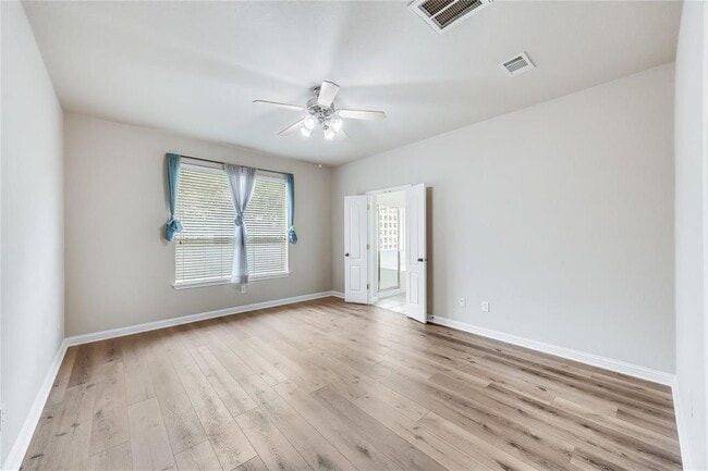 Building Photo - 203 Arrowhead Trail