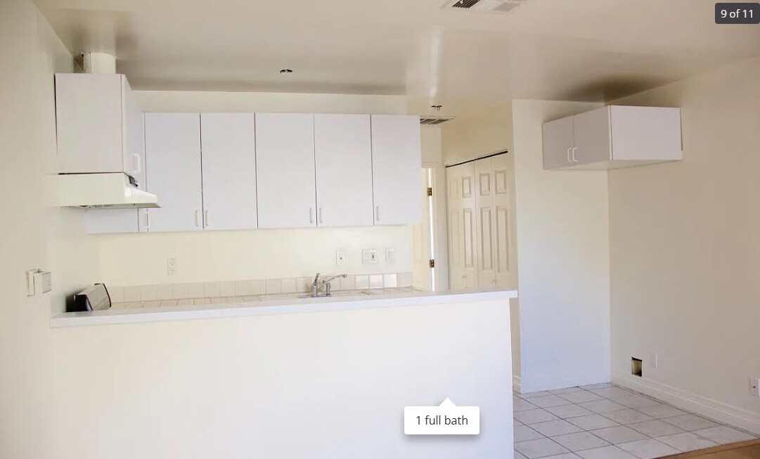 Building Photo - 2408 Florencita Ave