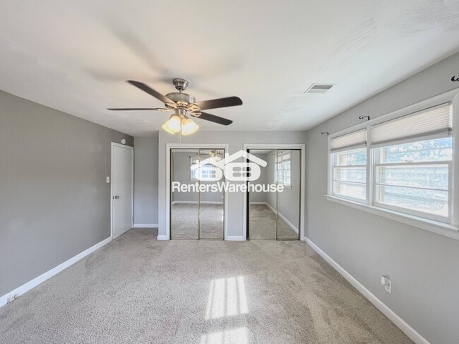 Building Photo - 3904 S Rd