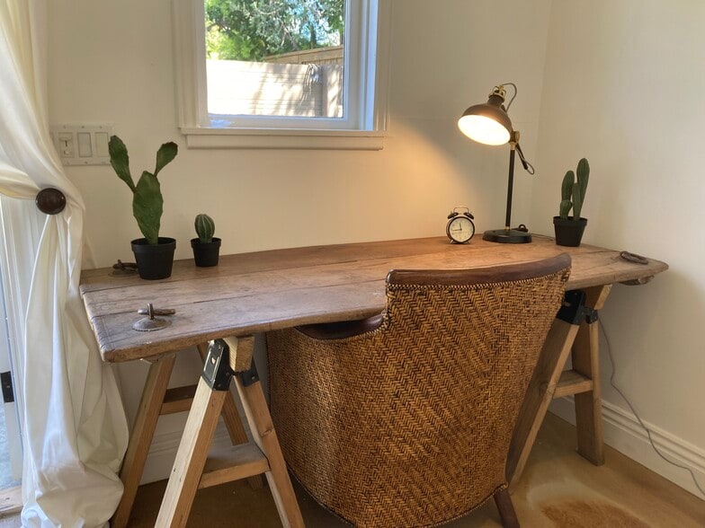 Building Photo - 5744 Calhoun Ave