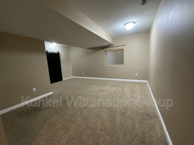 Building Photo - 2711 London Ln