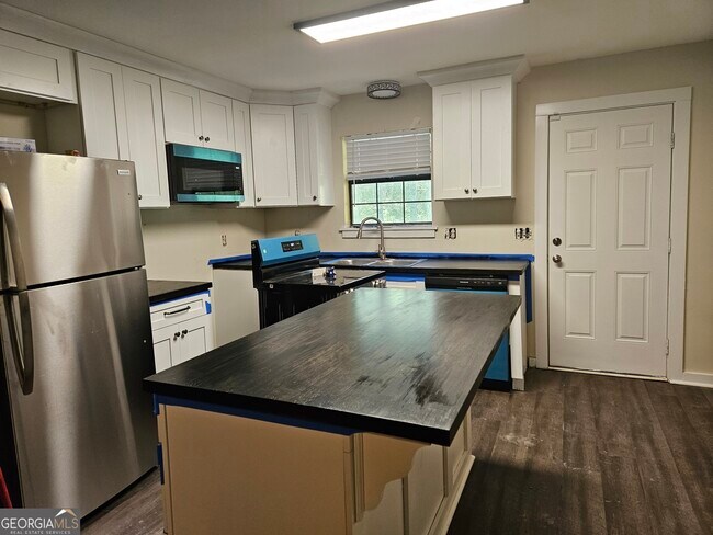 Building Photo - 306 Steppingstone Ct