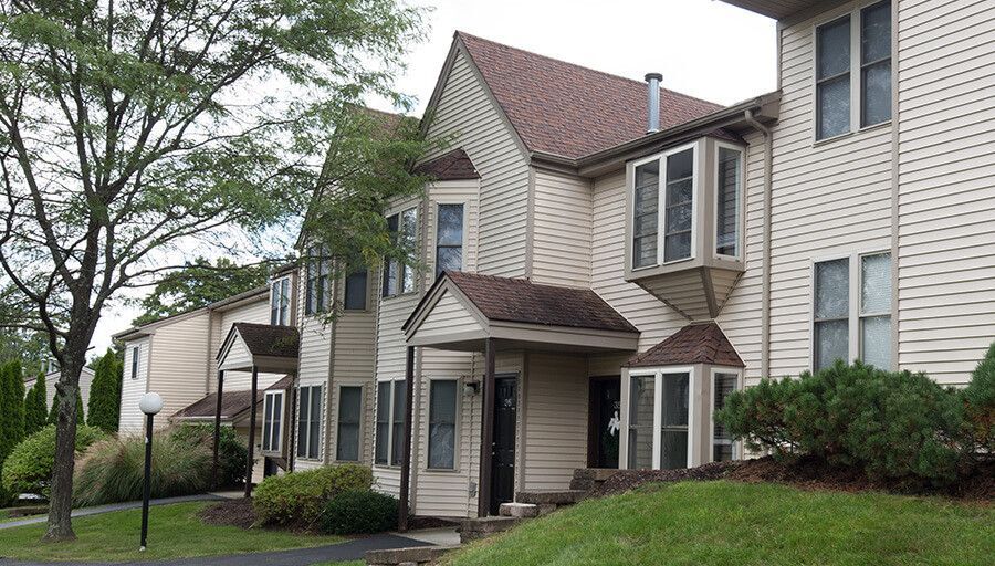 Eagle Rock Apartments at Mohegan Lake 209 New Chalet Dr Mohegan Lake