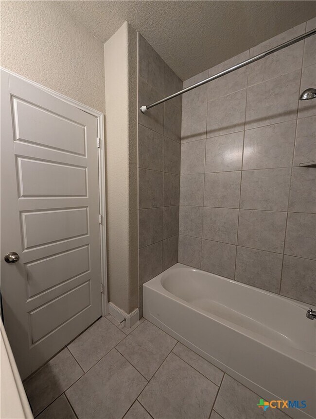 Building Photo - 1211 FM-306 E