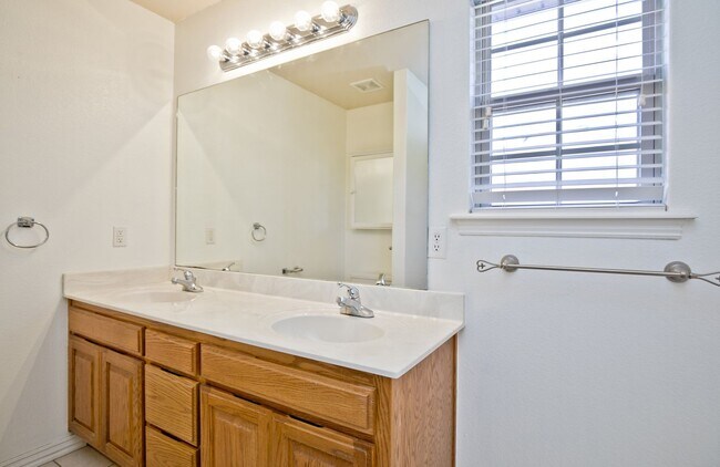 Building Photo - ***195 Hailey Drive***