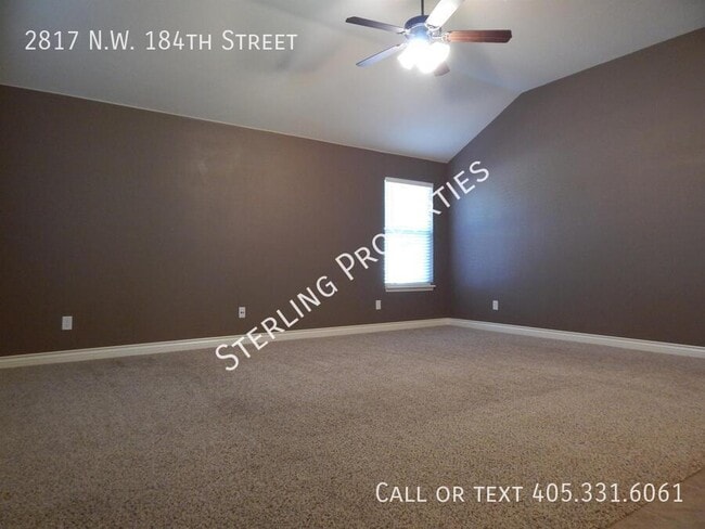 Building Photo - 2817 NW 184th St