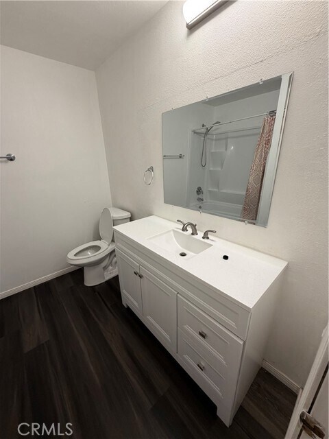 Building Photo - 1101 W Macarthur Blvd