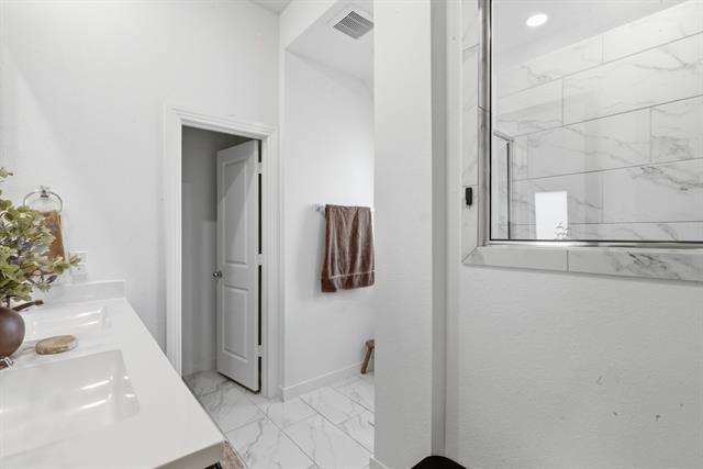 Building Photo - 14429 Greymoore Cir