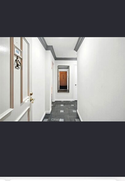 Building Photo - 12720 Burbank Blvd