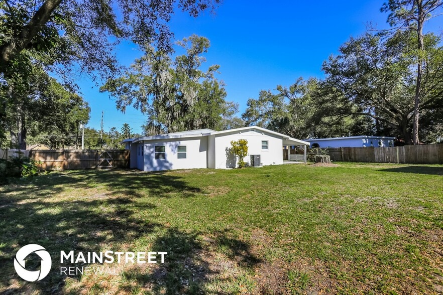 Building Photo - 119 Hattaway Dr
