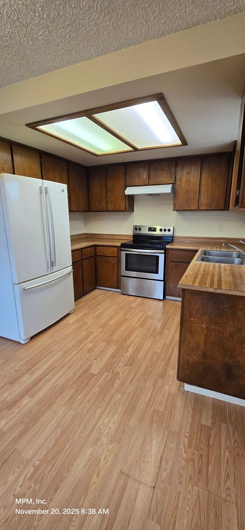 Primary Photo - 515 14th St