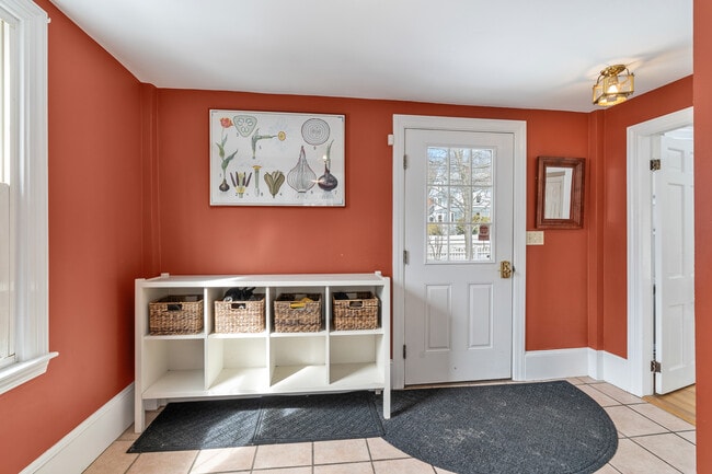 Building Photo - 239 Foreside Rd