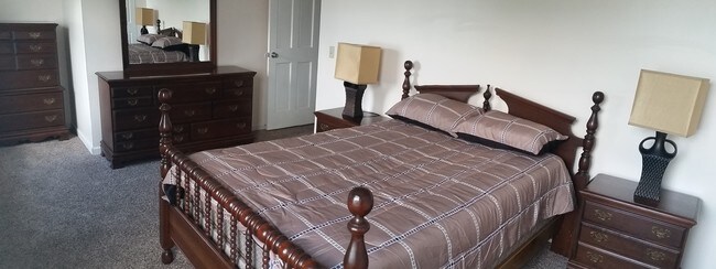 Building Photo - 3618 McRee Ave