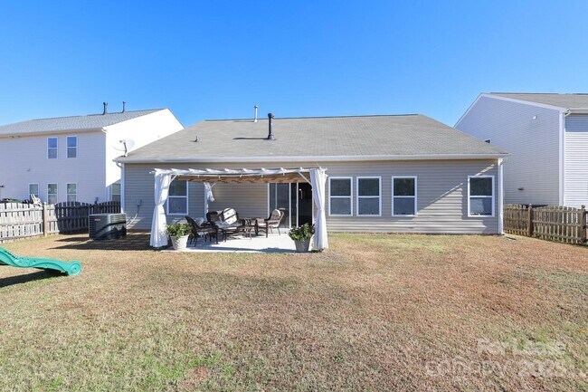 Building Photo - 1512 Sunflower Field Pl