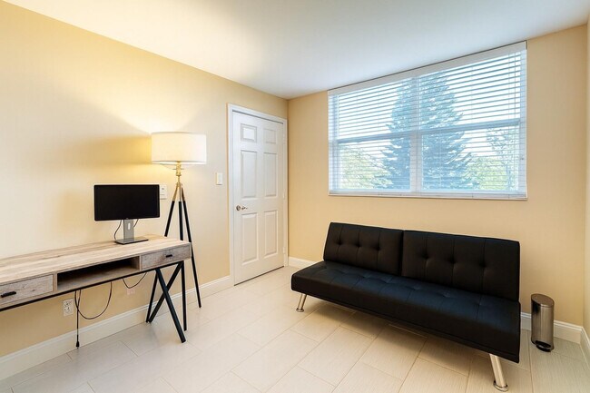 Building Photo - 6161 NW 2nd Ave