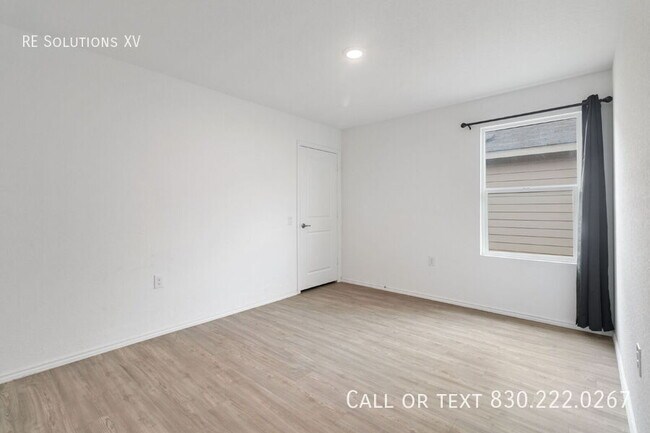 Building Photo - 12058 Still Pass