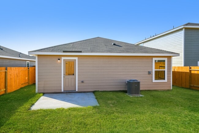 Building Photo - 28041 Irving Dr