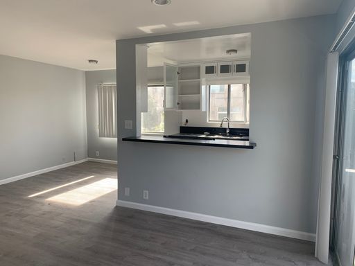 Building Photo - 4901 Laurel Canyon Blvd