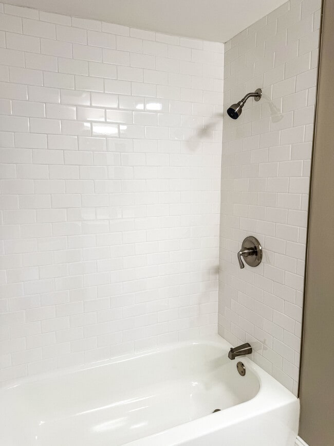 Building Photo - 55 Seagirt Ave