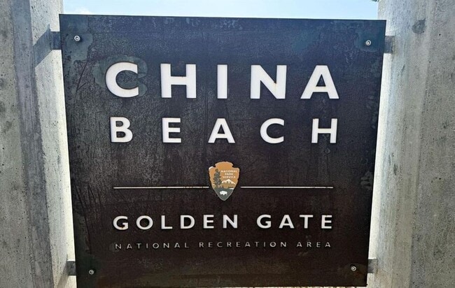 Building Photo - 305 23rd Ave