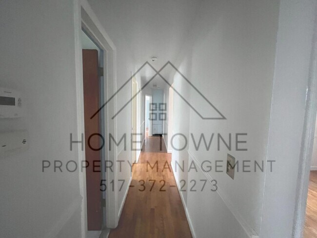Building Photo - 2801 Chatham Rd