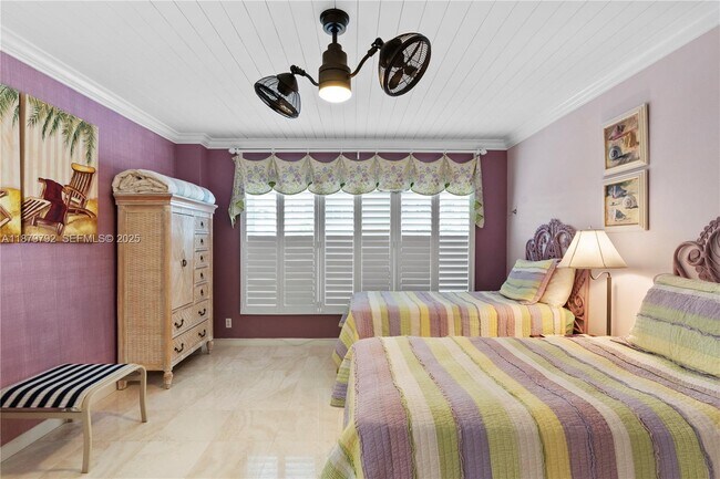 Building Photo - 3550 Galt Ocean Dr