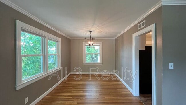 Building Photo - 3505 Pelzer Ave