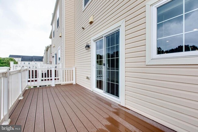 Building Photo - 7048 Foxton Way