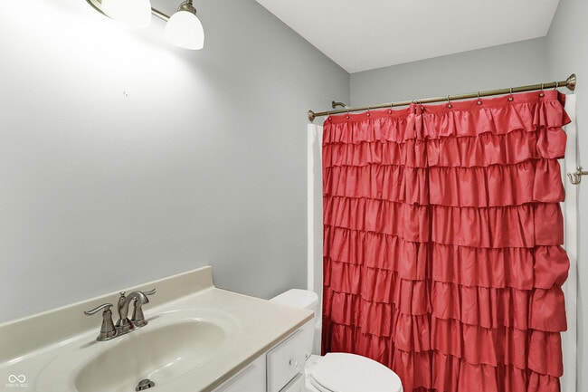 Building Photo - 16893 Oak Manor Dr
