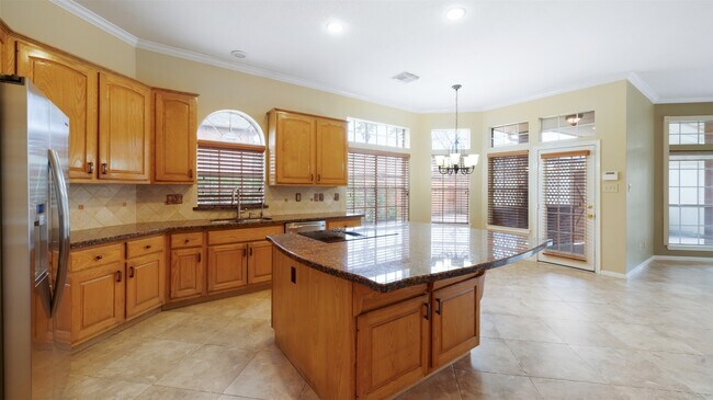 Building Photo - 22307 Fairbay Dr