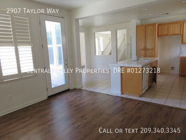 Building Photo - 2907 Taylor Way