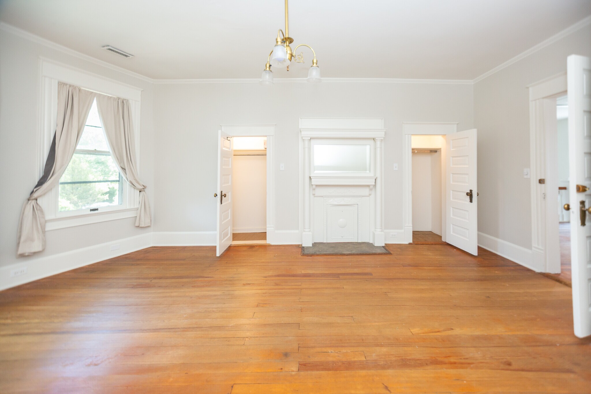 Upstairs Bedroom 2 - 1014 Shepherd St