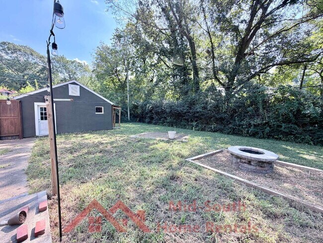 Building Photo - 4703 Crossover Ln