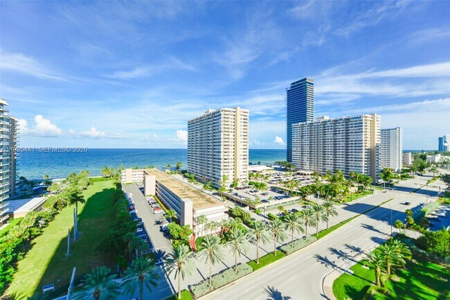 Building Photo - 1945 S Ocean Dr