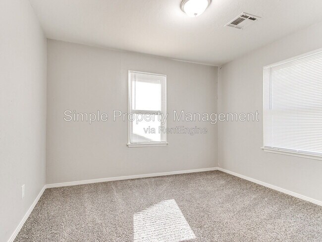 Building Photo - 2221 Brighton Ave