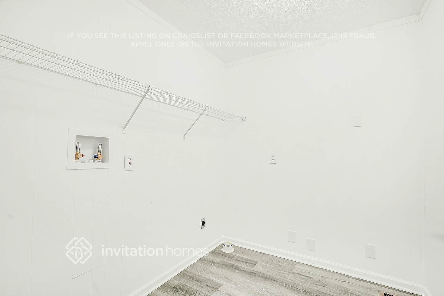 Building Photo - 201 Chatooga Dr