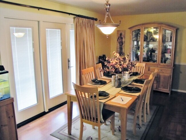 Building Photo - 3BR/2BA w/ central A/C in Sierra Vista, AZ