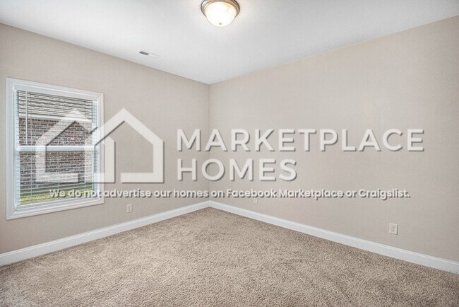 Building Photo - 16580 Demi Dr