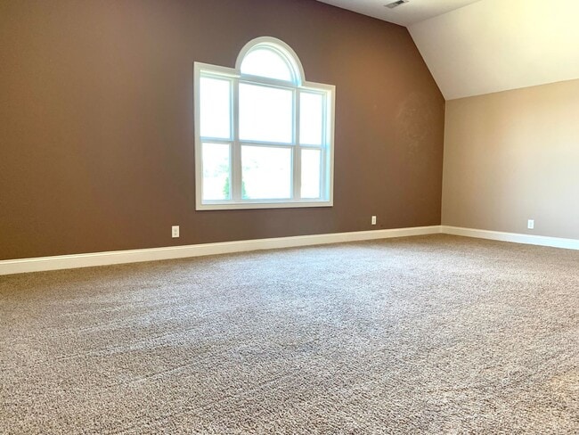 Building Photo - 3488 Sikorsky Ln
