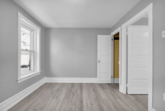 Building Photo - Charming 2-Bedroom Home with Private Backyard in Allentown